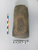 藏品(磨製石斧)的圖片